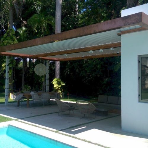 An additional perspective of an Equinox Roofing louvered roof in Coral Gables, showcasing its versatility.