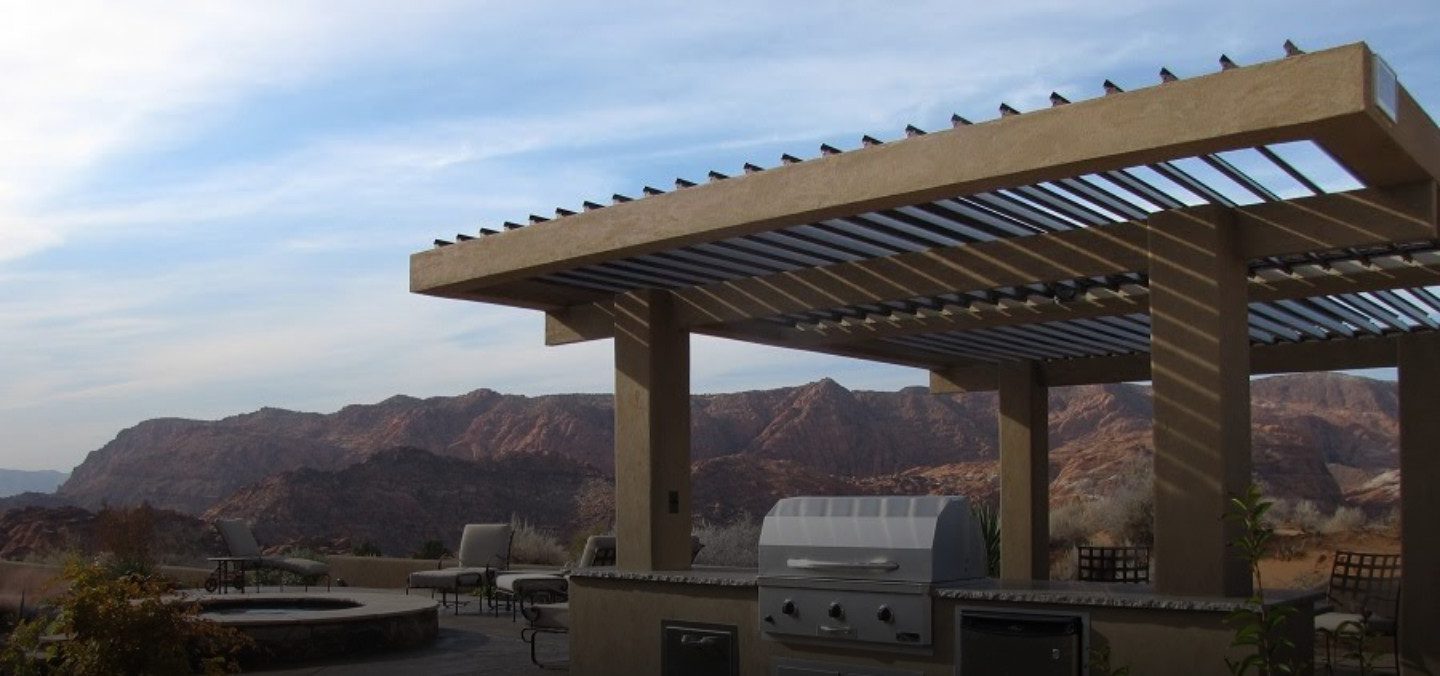 An Equinox louvered roof brings architectural design and responsive technology together.